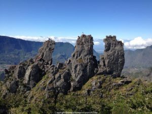 Escalada y senderismo en los 3 Salazes con un guia de alta muntania de ADVENTURES REUNION, isla de la Reunion