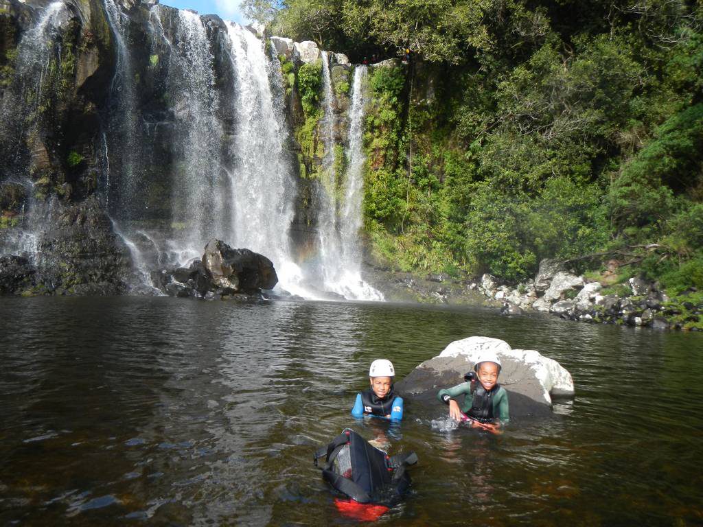 Le canyon de Sainte Suzanne intégralou Bassin Boeuf avec un guide d'ADVENTURES REUNION