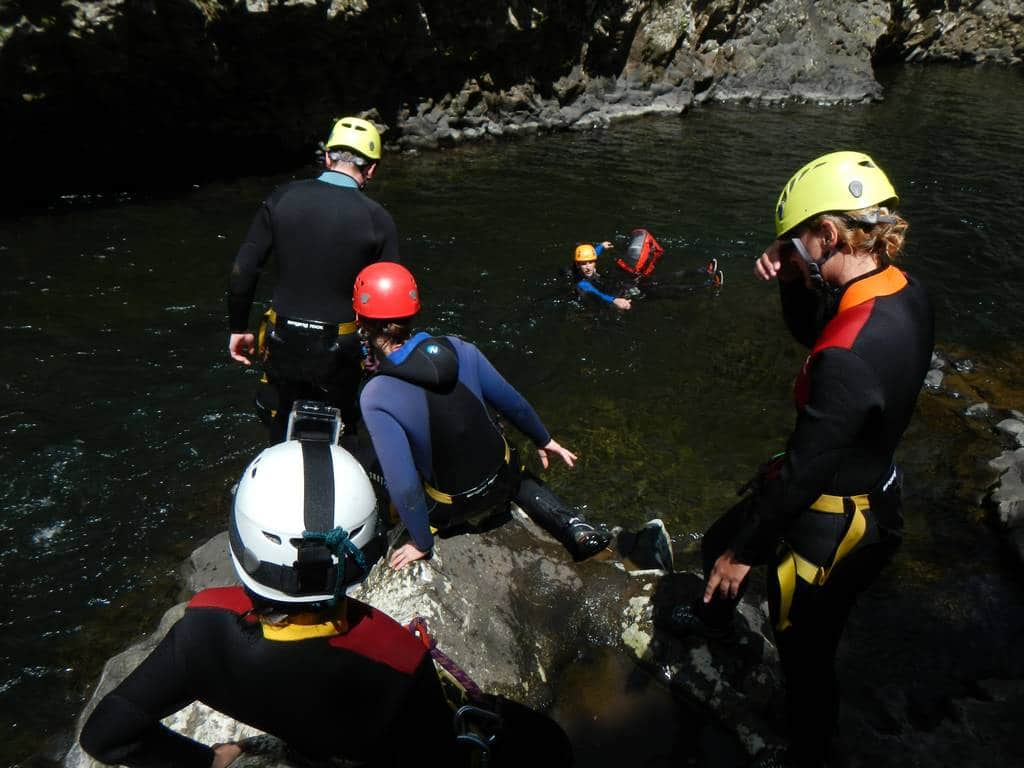 canyon-hiking-reunion-riviere-roches-2
