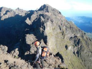 Arista Piton des Neiges Gros Morne, alpinismo en la isla Réunion, Cilaos.