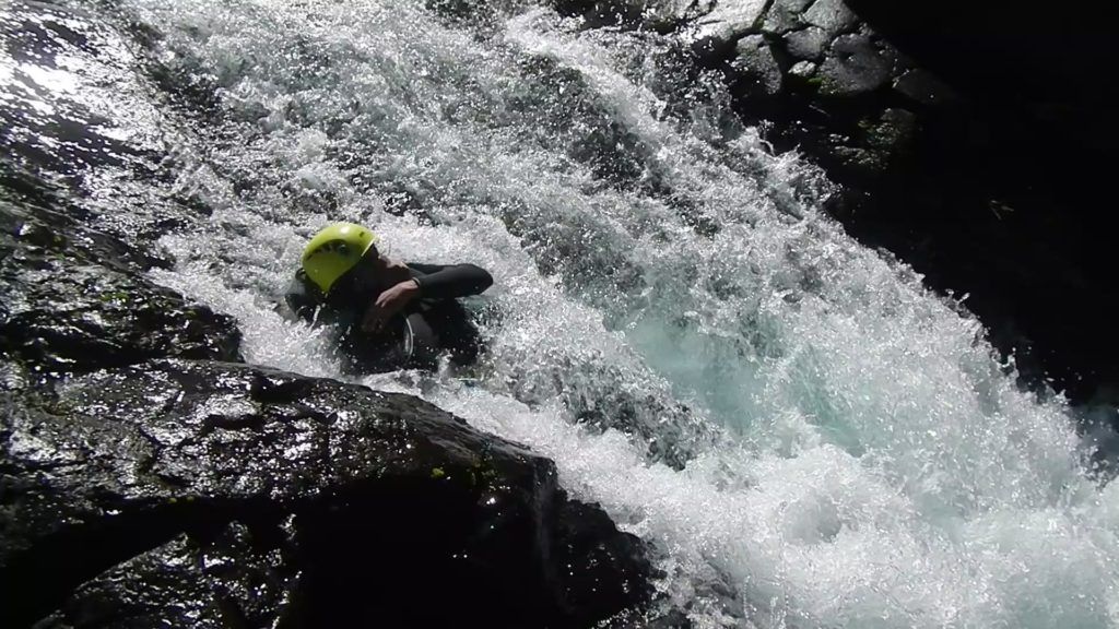 canyoning-canyon-langevin-reunion-toboggan