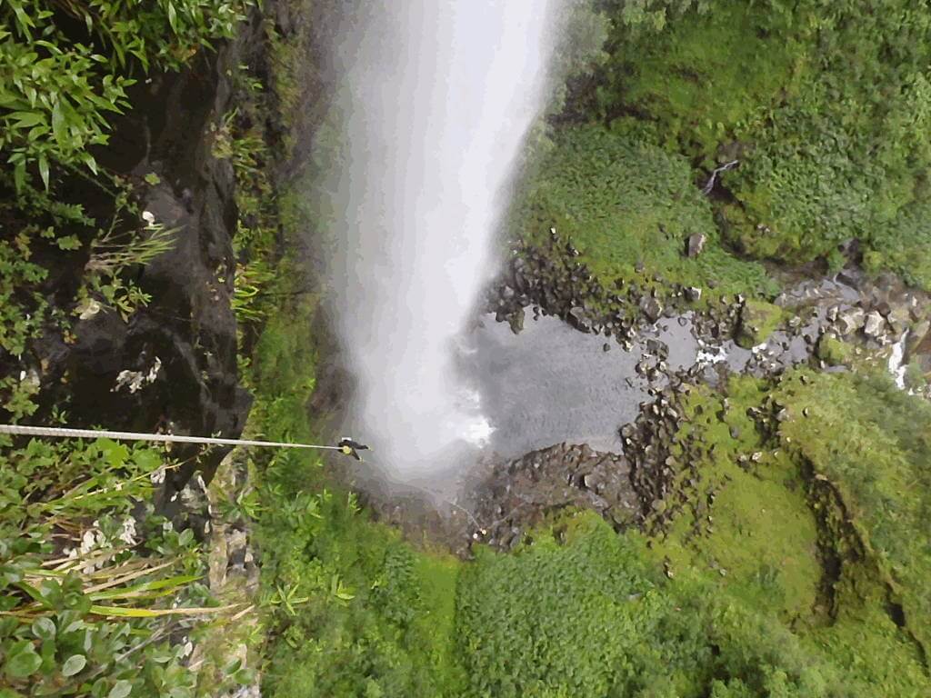 dudu-inf-canyon-canyoning-reunion4